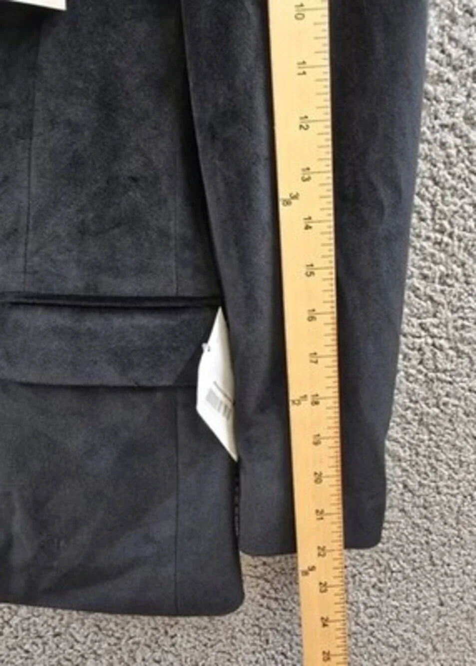 Bar III Slim Fit Velvet Sport Coat Mens 36S Black Notch lapel Two Button Closure